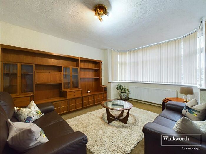 3 Bedroom Semi-Detached House To Rent In Lynton Avenue, Colindale, London, NW9