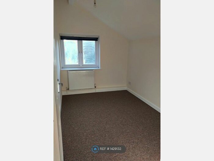 1 Bedroom Flat To Rent In St. Pauls Road, Cheltenham, GL50