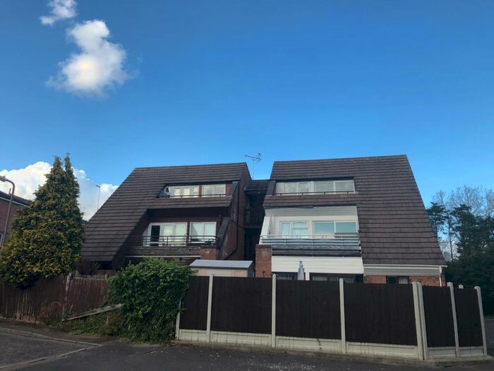 1 Bedroom Flat To Rent In Burnt Mills, Basildon, SS13