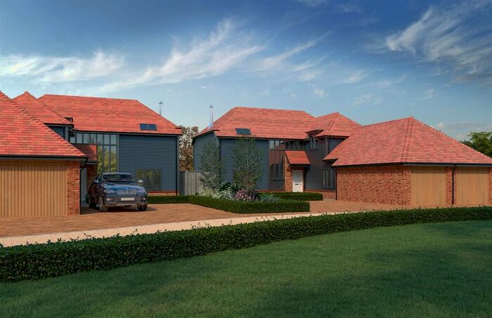 4 Bedroom Detached House For Sale In Paddock View, Babylon Lane, Lower Kingswood, Tadworth, KT20