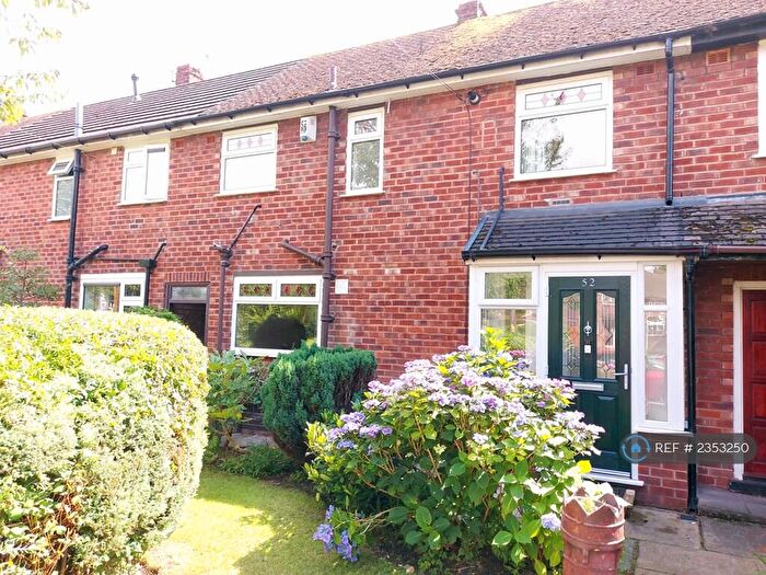 3 Bedroom Terraced House To Rent In Rufford Drive, Whitefield, Manchester, M45