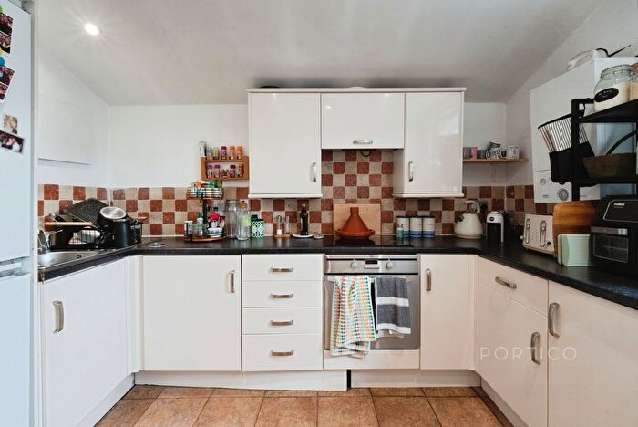 1 Bedroom Flat To Rent In St. Georges Road, London, E10
