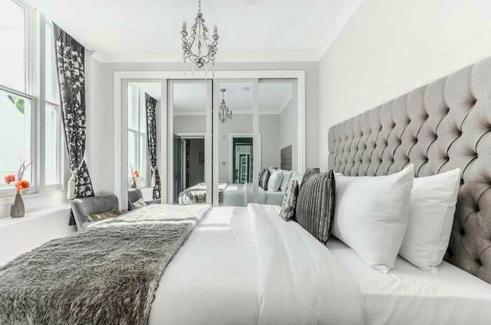 2 Bedroom Flat To Rent In Stanhope Gardens, South Kensington, SW7