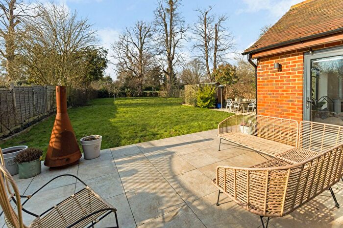 4 Bedroom Detached House For Sale In Marlow Road, Bisham, SL7