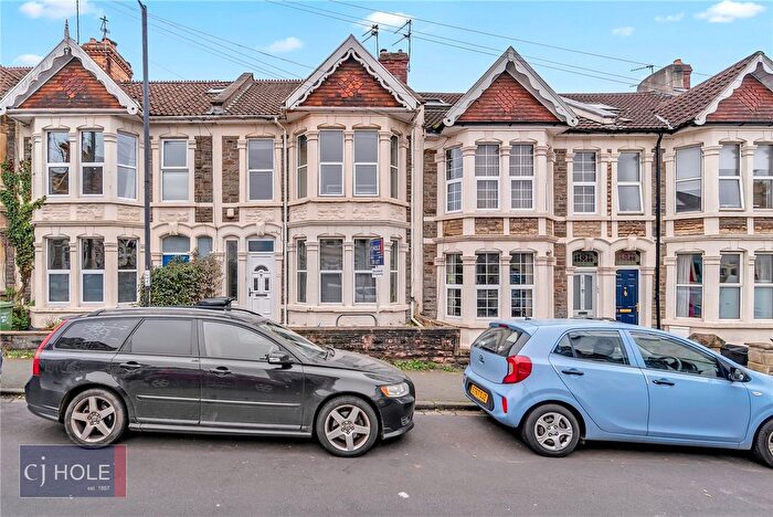 6 Bedroom Terraced House To Rent In Brentry Road, Fishponds, Bristol, BS16