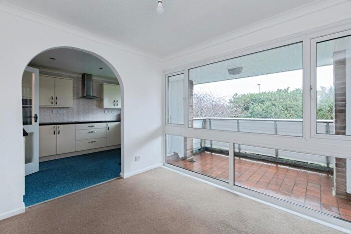 3 Bedroom Flat For Sale In Wimborne Road, Poole, Dorset, BH15
