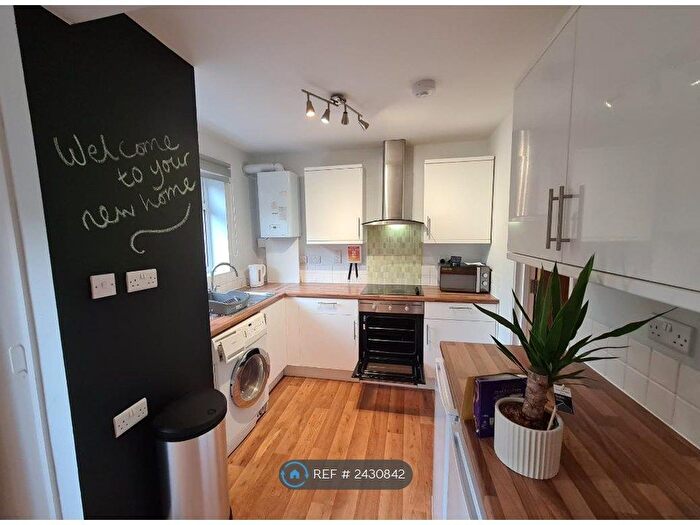 4 Bedroom Semi-Detached House To Rent In Colchester, Colchester, CO4