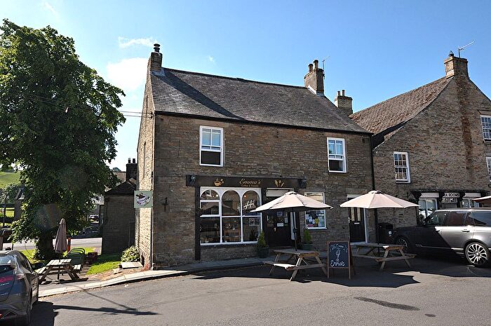 3 Bedroom Link Detached House For Sale In Market Place, Allendale, Hexham, NE47