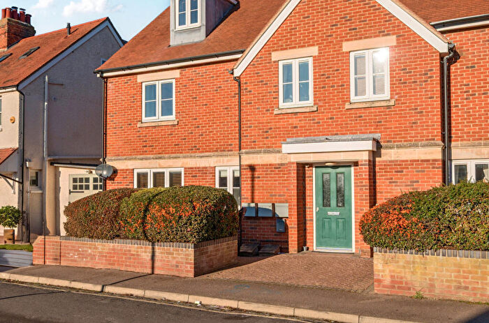 2 Bedroom Apartment For Sale In Bateman Street, Headington, Oxford, OX3