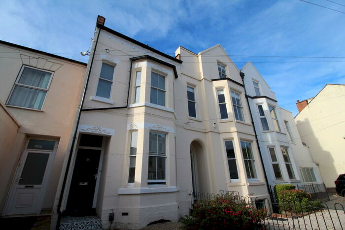 6 Bedroom Terraced House To Rent In Clarendon Street, Leamington Spa, CV32