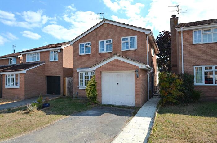 4 Bedroom Detached House For Sale In Beech Drive, Nailsea, BS48