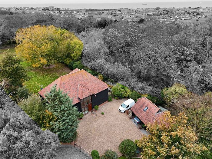 5 Bedroom Detached House For Sale In East Northdown, Margate, CT9