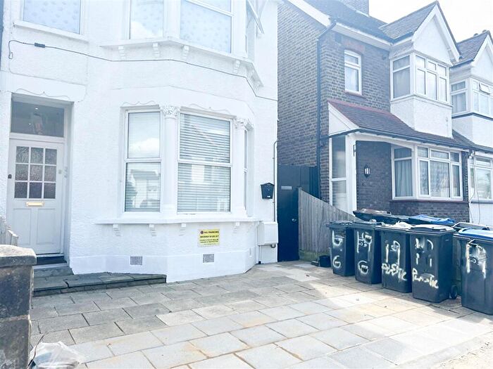 2 Bedroom Flat To Rent In Godson Road, Croydon, CR0