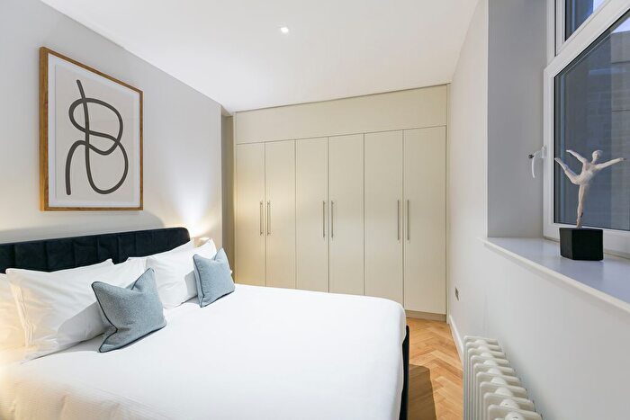 1 Bedroom Flat To Rent In Arlington Road, London, NW1