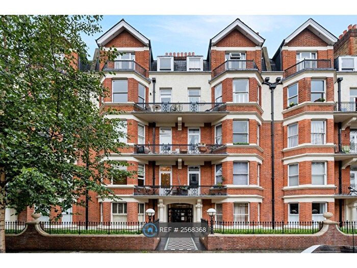 3 Bedroom Flat To Rent In Maida Vale, London, W9