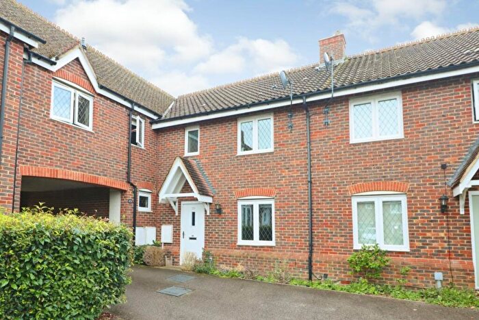 3 Bedroom Terraced House For Sale In The Furlong, Bedford, MK43