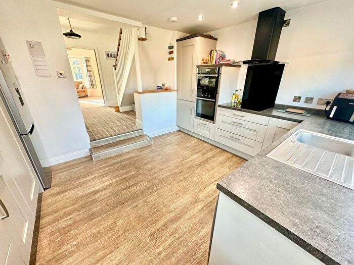 3 Bedroom Bungalow For Sale In Ormesby Bank, Ormesby, Middlesbrough, TS7
