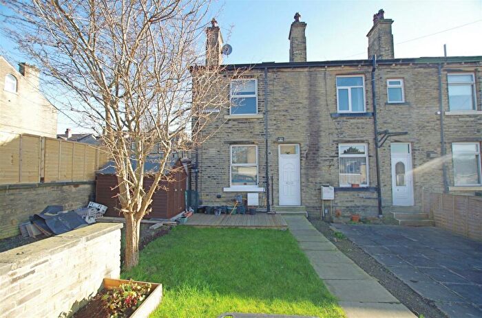 2 Bedroom Terraced House To Rent In Edward Street, Clifton, Brighouse, HD6