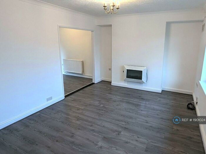 3 Bedroom Terraced House To Rent In Melbourne Road, Nottingham, NG8