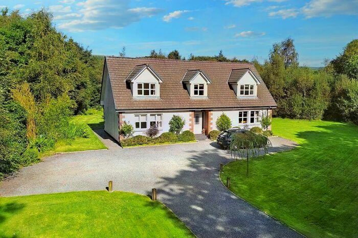 4 Bedroom Detached House To Rent In Colzium, Kilsyth, G65