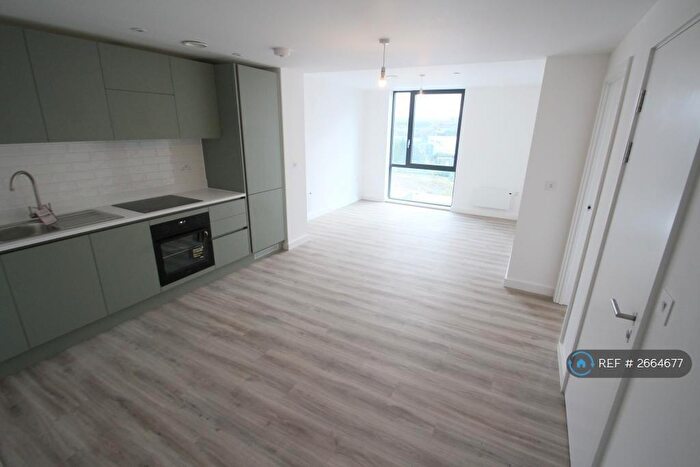 1 Bedroom Flat To Rent In Calibra Court, Luton, LU2