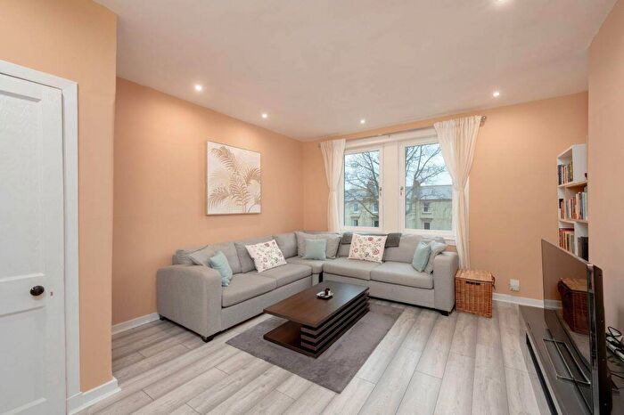 2 Bedroom Flat For Sale In / Ferry Road, Trinity, Edinburgh, EH5