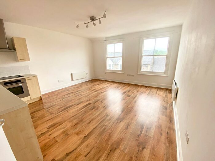 2 Bedroom Flat To Rent In St James Court, Okehampton, Devon, EX20