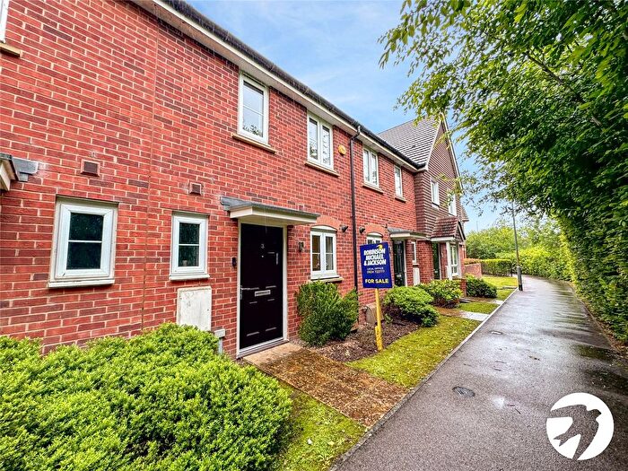 2 Bedroom Terraced House For Sale In Batten Walk, Maidstone, Kent, ME17