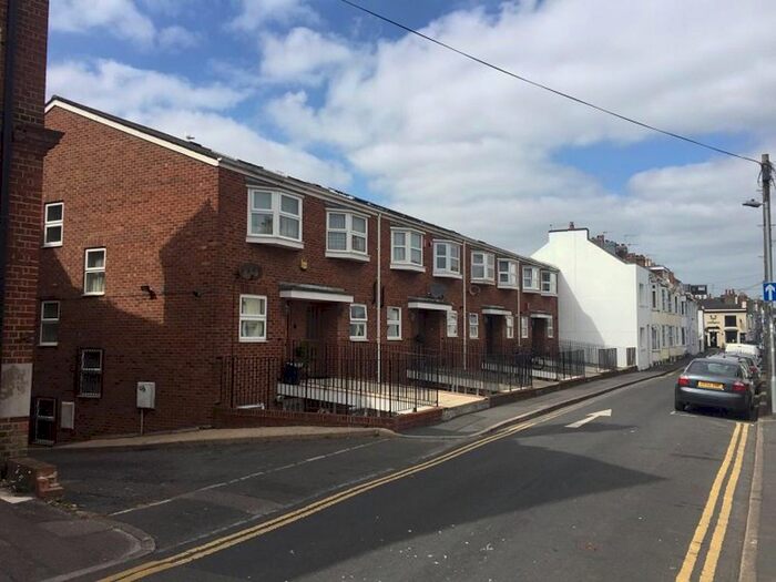 3 Bedroom Property To Rent In Centurion Road, Brighton, BN1