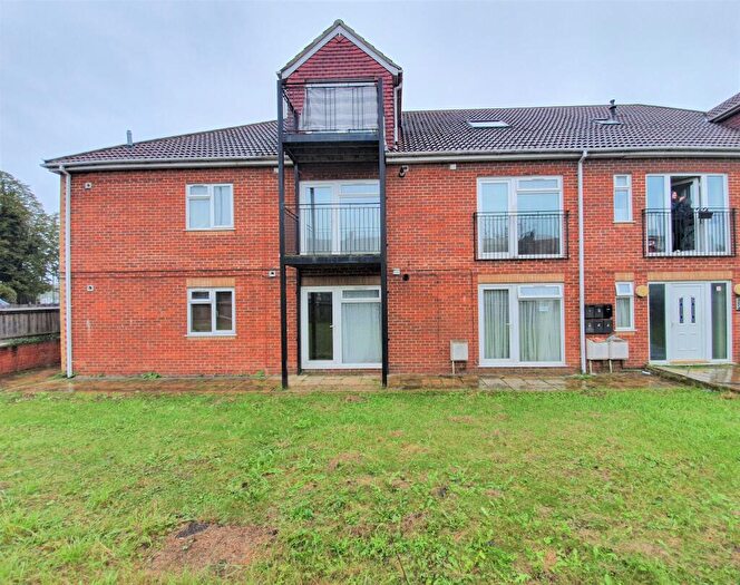 1 Bedroom Apartment To Rent In Walton Avenue, Harrow, HA2