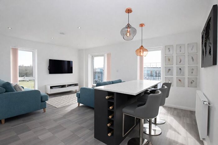 2 Bedroom Flat For Sale In Affinity Place, Elstree Way, Borehamwood, WD6