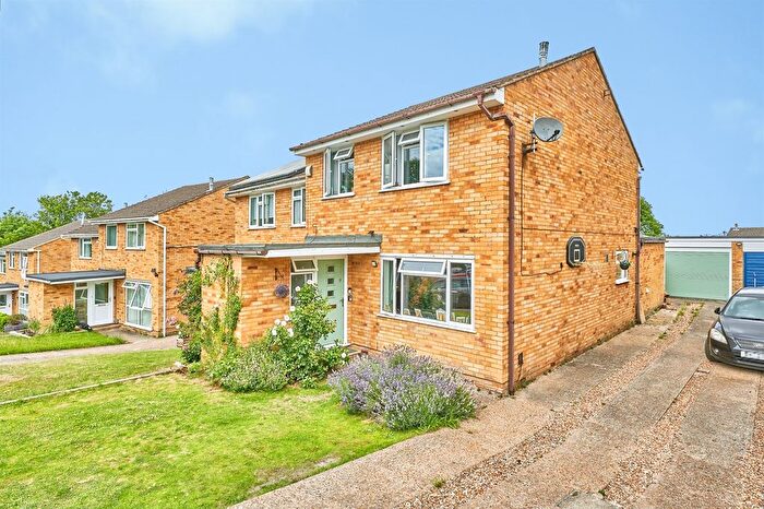 3 Bedroom Semi-Detached House For Sale In Towne Road, Royston, SG8