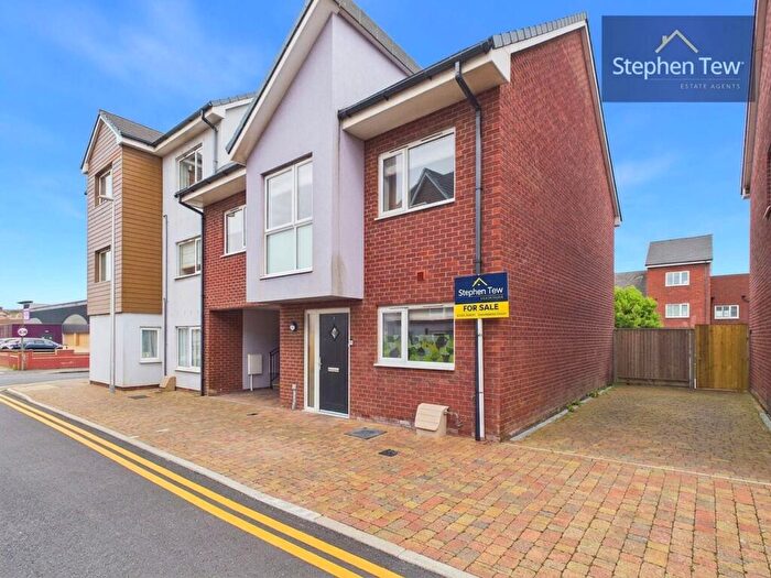 3 Bedroom Terraced House For Sale In Robinson Road, Blackpool, FY1