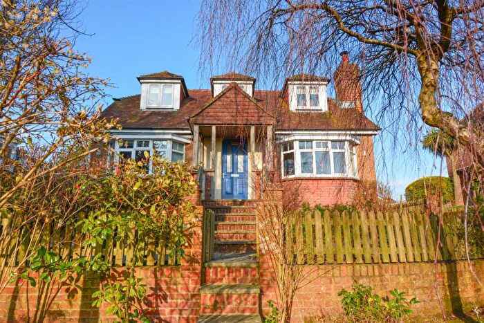 4 Bedroom Detached House For Sale In Windmill Hill Road, Windmill Hill, Herstmonceux, BN27