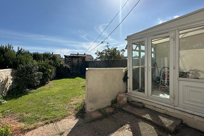 2 Bedroom End Of Terrace House For Sale In Canute Road, Deal, CT14