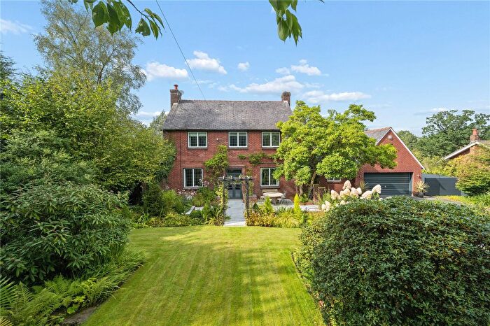 4 Bedroom Detached House For Sale In Higham Road, Padiham, BB12