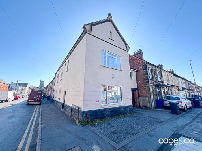 1 Bedroom Apartment To Rent In St. Pauls Street West, Burton-On-Trent, Staffordshire, DE14