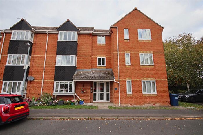 Studio To Rent In Lucerne Close, Cambridge, CB1