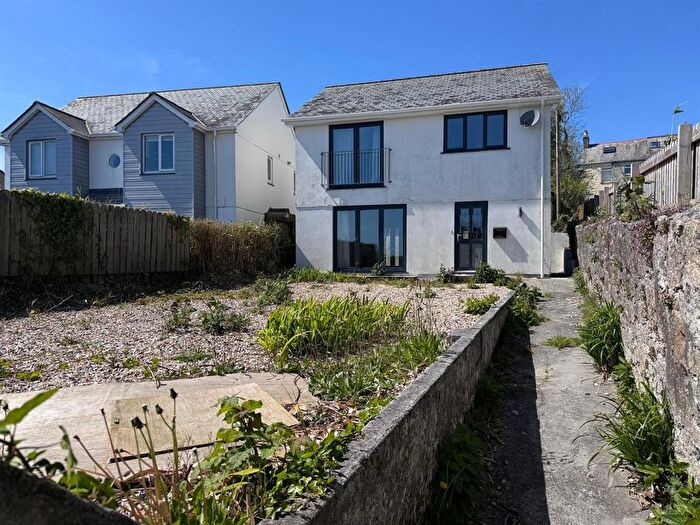 4 Bedroom Detached House For Sale In Tregonissey Road, St. Austell, PL25