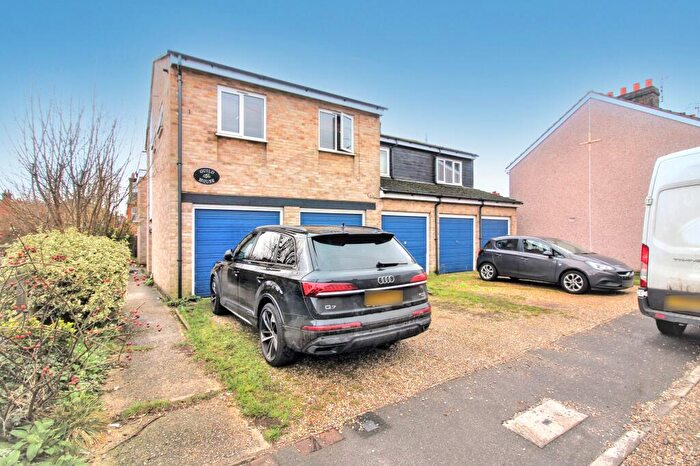 1 Bedroom Flat To Rent In Orchard Street, Chelmsford, CM2