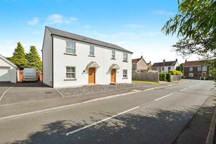 3 Bedroom Semi-detached House For Sale In Tycroes Road, Tycroes, Ammanford, Carmarthenshire, SA18