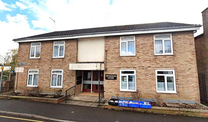 1 Bedroom Flat To Rent In West Street, Long Sutton, Spalding, PE12