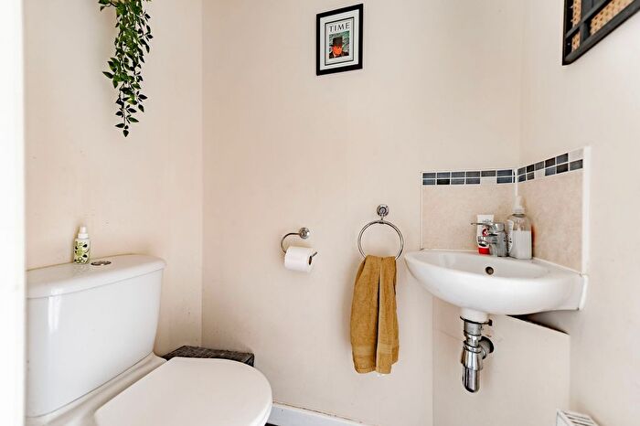 4 Bedroom Detached House For Sale In Robin Avenue, Harleston, IP20