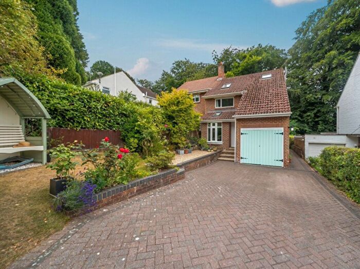 4 Bedroom Semi-Detached House For Sale In Bassett Row, Bassett, Southampton, Hampshire, SO16