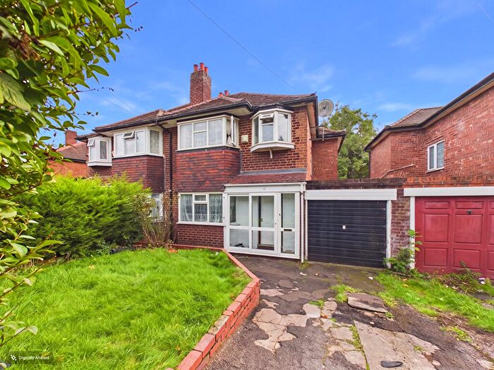 4 Bedroom Semi Detached House For Sale In Coopers Road, Handsworth Wood, Birmingham, B20