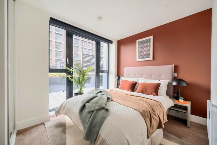 3 Bedroom Apartment To Rent In Uncle Leeds, Whitehall Leeds, ., LS12