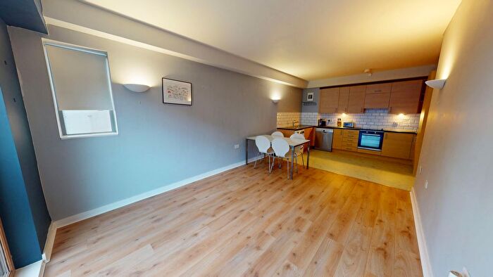2 Bedroom Flat To Rent In New England Street, City Centre, Brighton, BN1