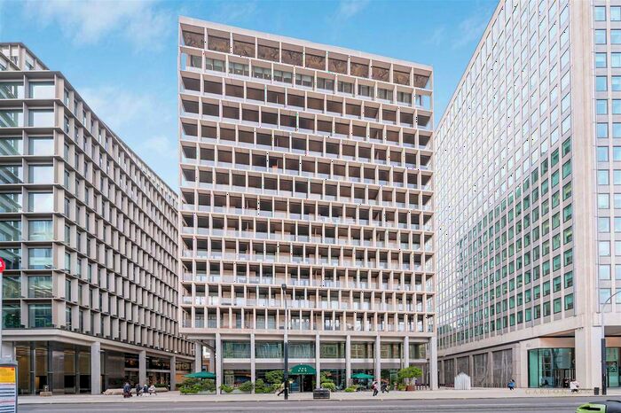 1 Bedroom Flat To Rent In Kings Gate Walk, Westminster, London, SW1E