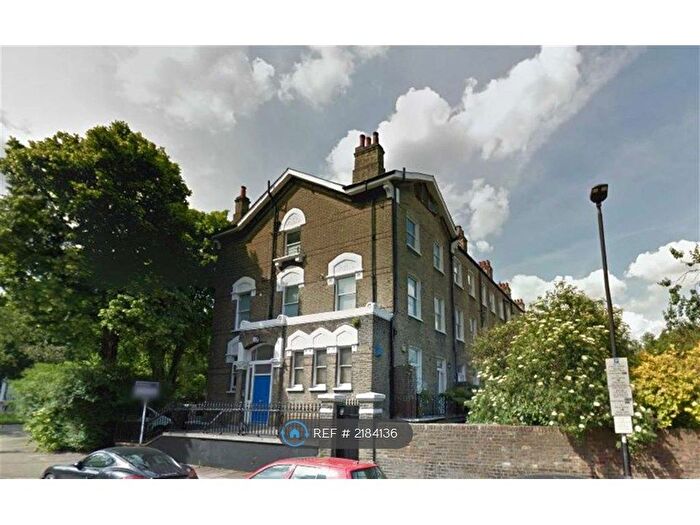 3 Bedroom Flat To Rent In Islington, London, N5