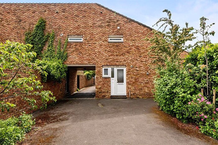 3 Bedroom Property For Sale In High Kingsdown, Kingsdown, BS2